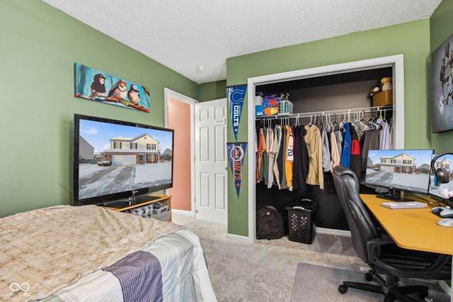 1916 Abbey Lane, Danville, IN 46122