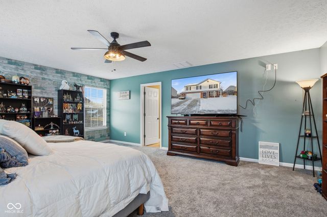 1916 Abbey Lane, Danville, IN 46122