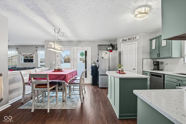 1916 Abbey Lane, Danville, IN 46122