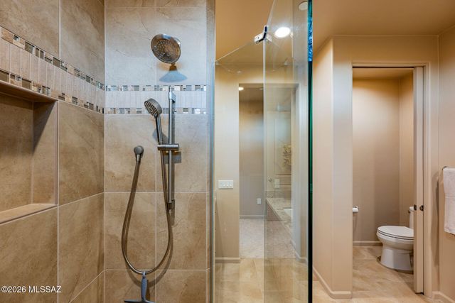 6790 W Red Hawk Place, Marana, AZ 85658