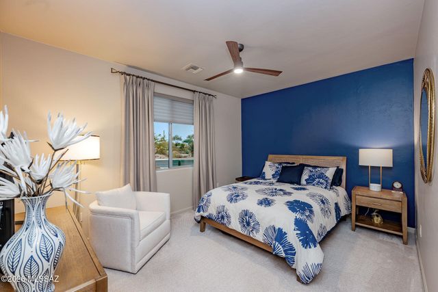 6790 W Red Hawk Place, Marana, AZ 85658