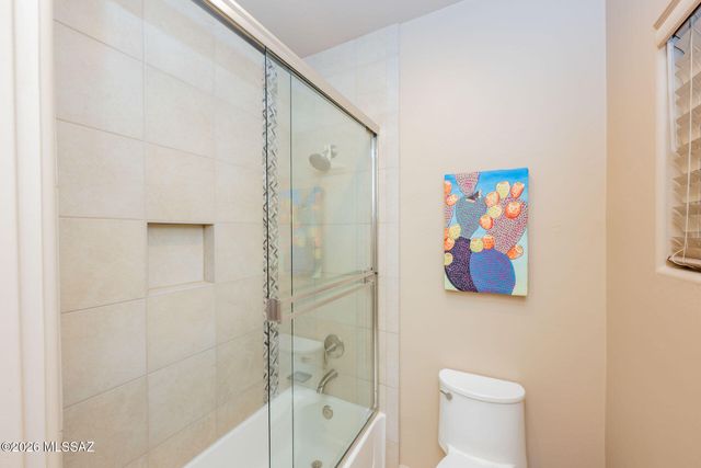 6790 W Red Hawk Place, Marana, AZ 85658