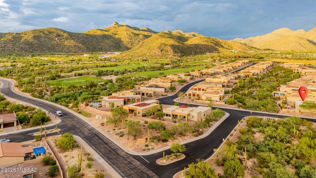 6790 W Red Hawk Place, Marana, AZ 85658