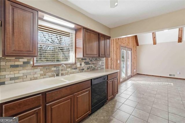 2395 Park Avenue, Lithia Springs, GA 30122