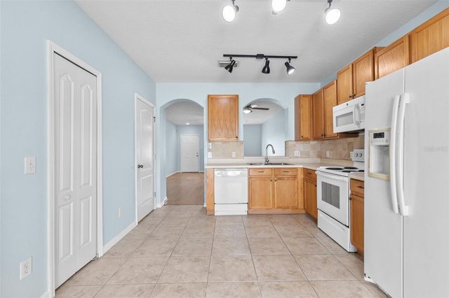 16221 SWAN VIEW CIRCLE, Odessa, FL 33556