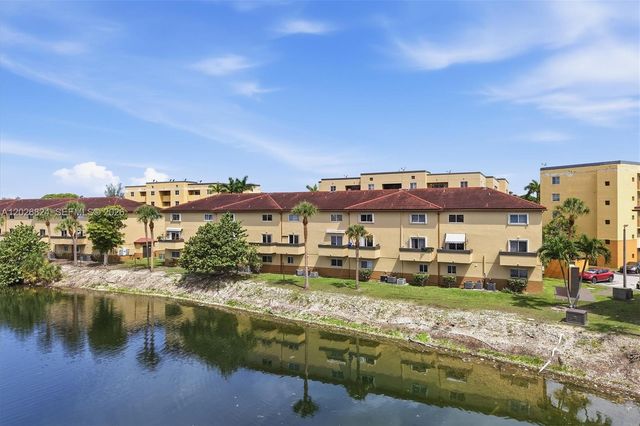 8240 SW 149th Court 7201, Miami, FL 33193