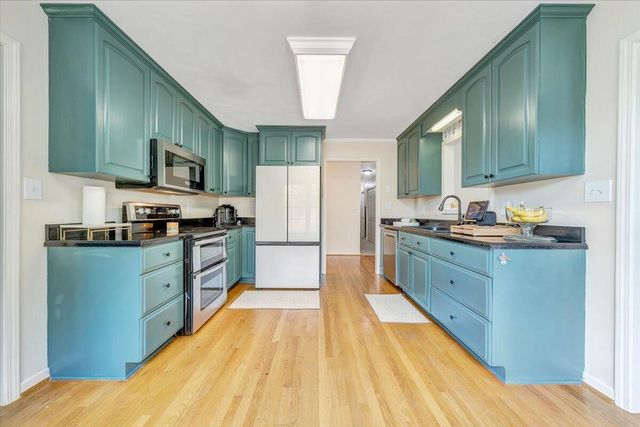 686 Pinehaven RD, Fincastle, VA 24090