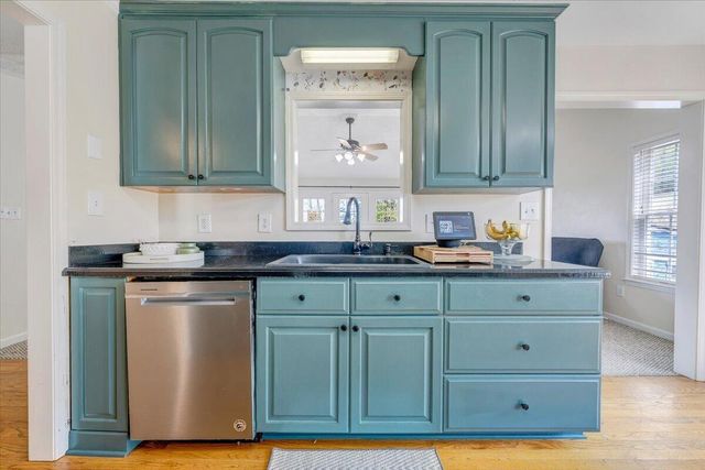686 Pinehaven RD, Fincastle, VA 24090