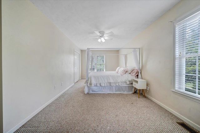 686 Pinehaven RD, Fincastle, VA 24090