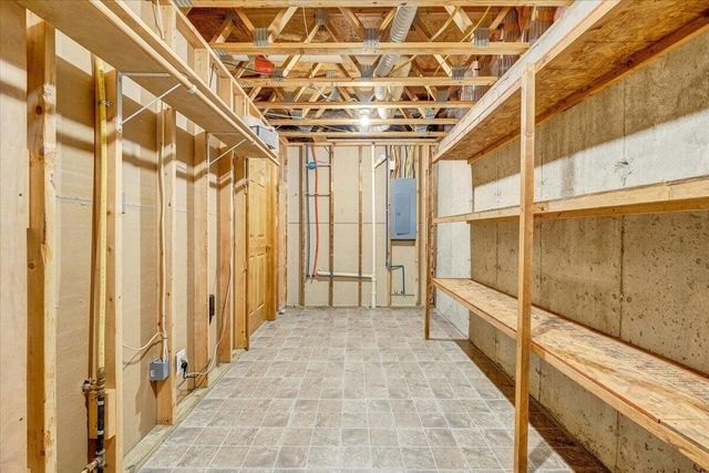 686 Pinehaven RD, Fincastle, VA 24090