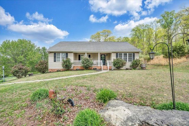 686 Pinehaven RD, Fincastle, VA 24090
