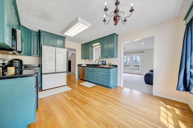 686 Pinehaven RD, Fincastle, VA 24090
