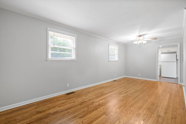 112 Hickory Heights Dr, Hendersonville, TN 37075