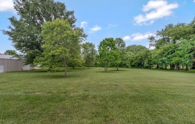 112 Hickory Heights Dr, Hendersonville, TN 37075