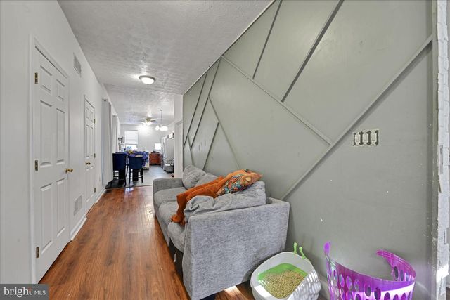 321 E POPLAR ST, York, PA 17403