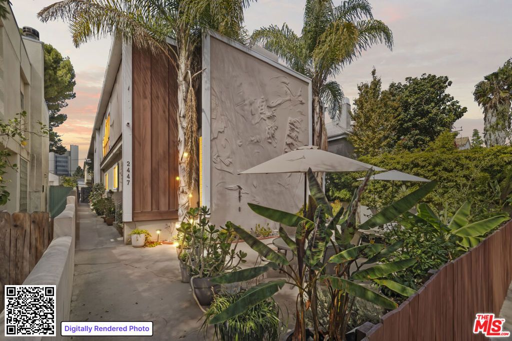 2447 Chelsea Place, Santa Monica, CA 90404 — photo 5