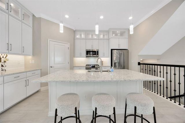 5351 BRIDGE STREET 32, Tampa, FL 33611