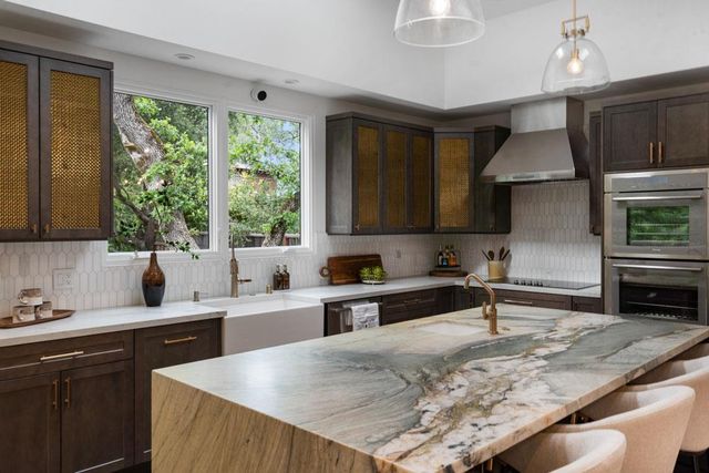 141 Lake Road, Portola Valley, CA 94028