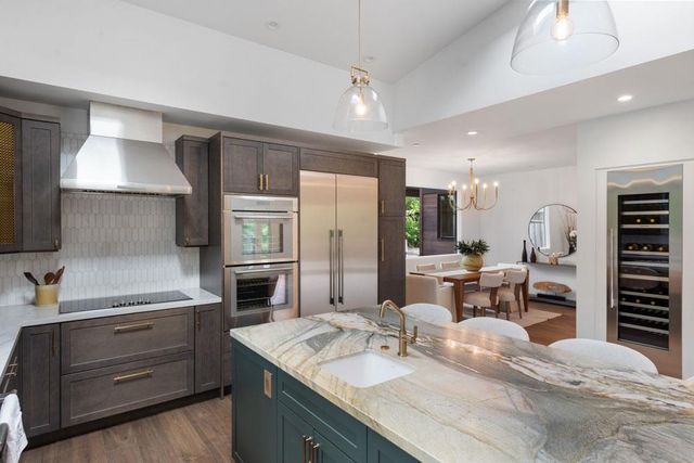 141 Lake Road, Portola Valley, CA 94028