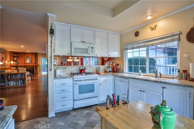 1102 CALLE ARCANO, San Dimas, CA 91773