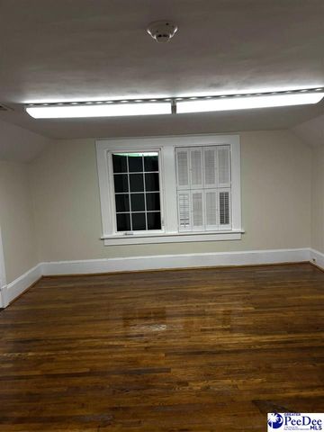 3339 Meadors Rd, Florence, SC 29501