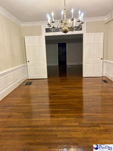 3339 Meadors Rd, Florence, SC 29501