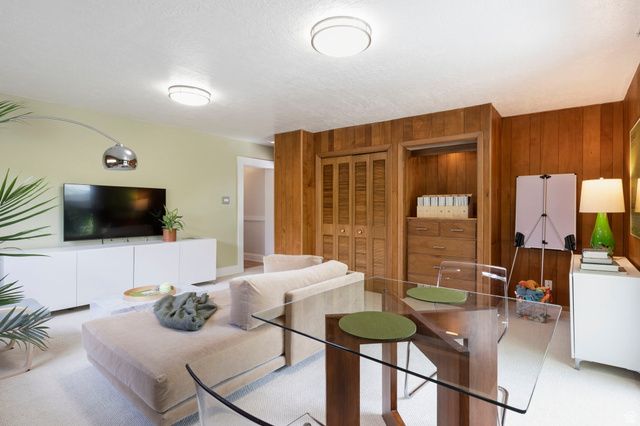 1249 E CRYSTAL AVE, South Salt Lake, UT 84106