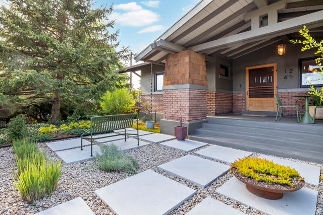 1249 E CRYSTAL AVE, South Salt Lake, UT 84106