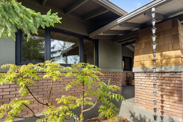1249 E CRYSTAL AVE, South Salt Lake, UT 84106