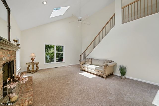 28 Ranney Rd, Washington Twp., NJ 07853