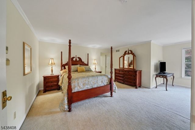 28 Ranney Rd, Washington Twp., NJ 07853