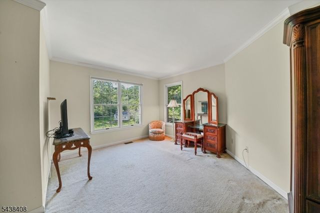 28 Ranney Rd, Washington Twp., NJ 07853