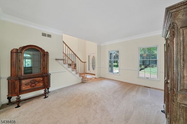 28 Ranney Rd, Washington Twp., NJ 07853