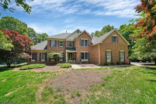 28 Ranney Rd, Washington Twp., NJ 07853
