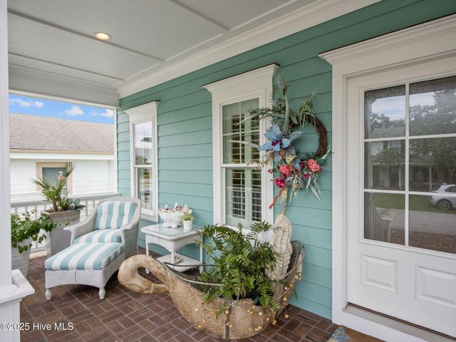 303 S Elm Street, Swansboro, NC 28584