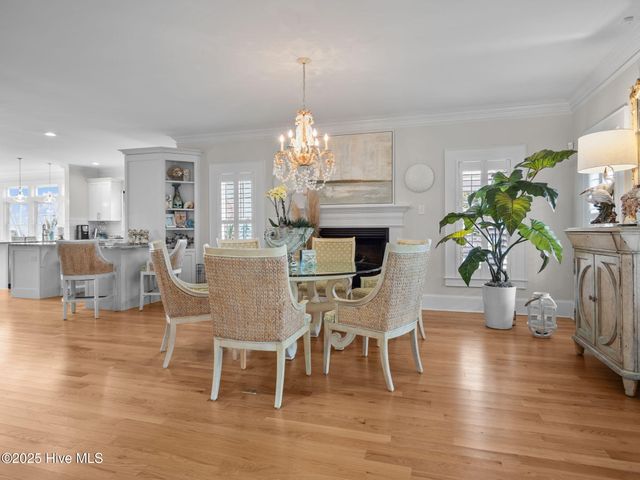 303 S Elm Street, Swansboro, NC 28584