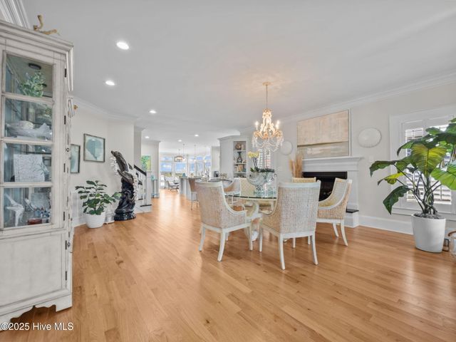 303 S Elm Street, Swansboro, NC 28584