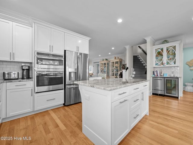 303 S Elm Street, Swansboro, NC 28584