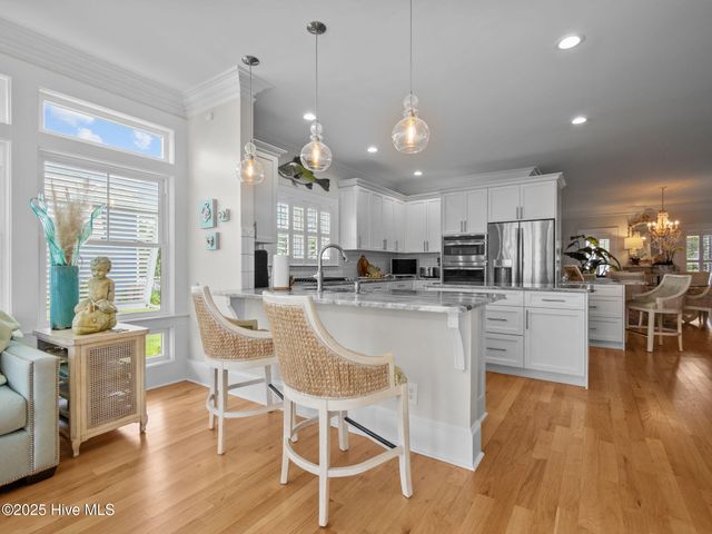 303 S Elm Street, Swansboro, NC 28584