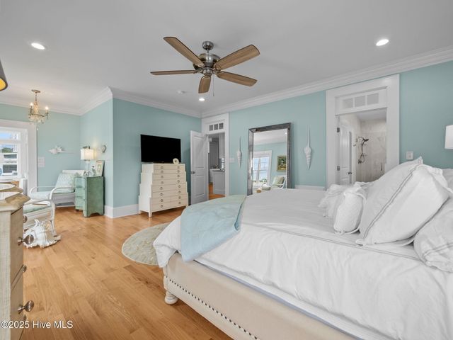 303 S Elm Street, Swansboro, NC 28584