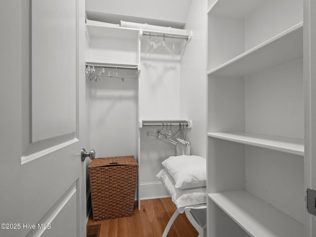 303 S Elm Street, Swansboro, NC 28584