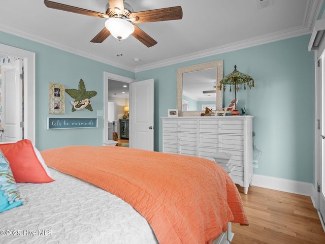 303 S Elm Street, Swansboro, NC 28584