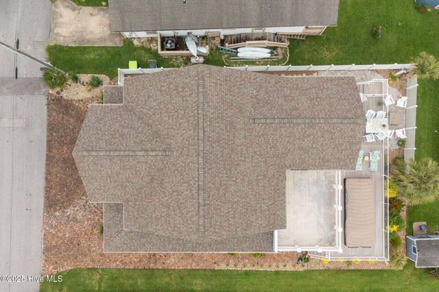 303 S Elm Street, Swansboro, NC 28584