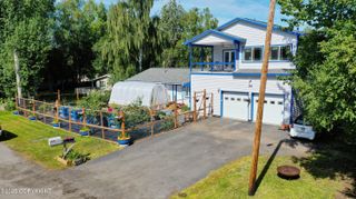 2511 Abbey Lane, Anchorage, AK 99517