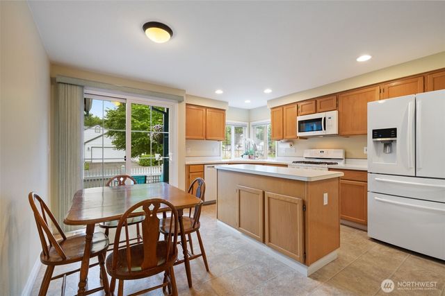 2911 SE 170th Avenue, Vancouver, WA 98683