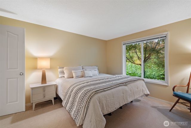 2911 SE 170th Avenue, Vancouver, WA 98683