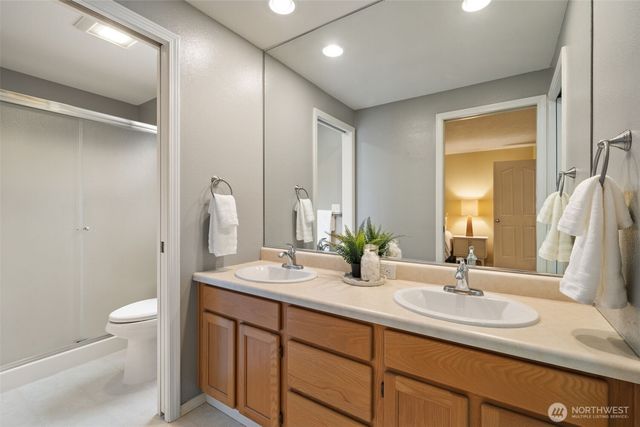 2911 SE 170th Avenue, Vancouver, WA 98683