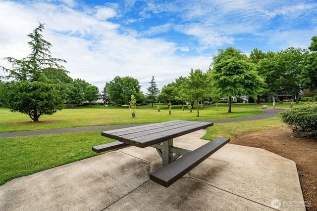 2911 SE 170th Avenue, Vancouver, WA 98683