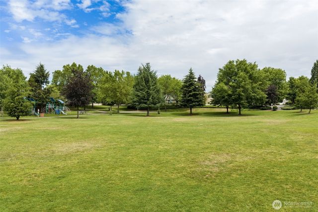 2911 SE 170th Avenue, Vancouver, WA 98683