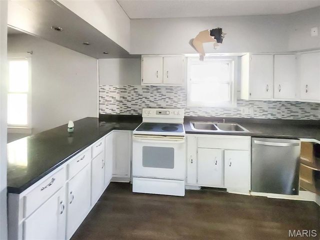 402 Lee Street, Park Hills, MO 63601